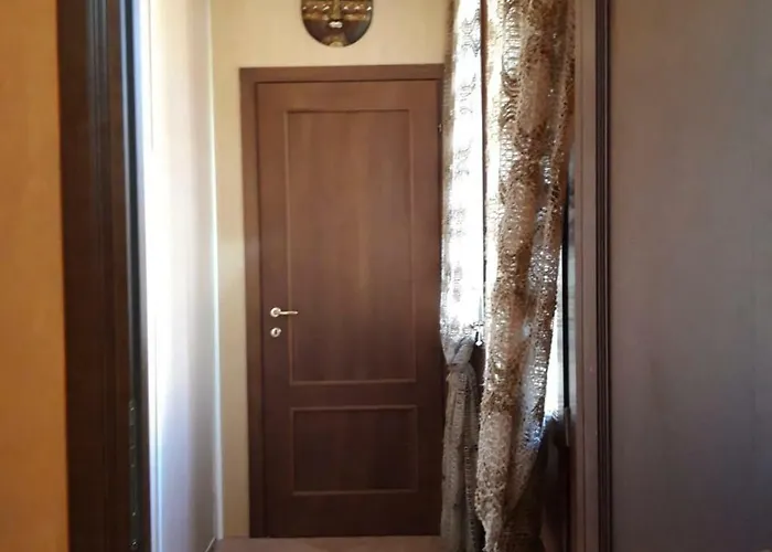 Flowery House Apartment Rom